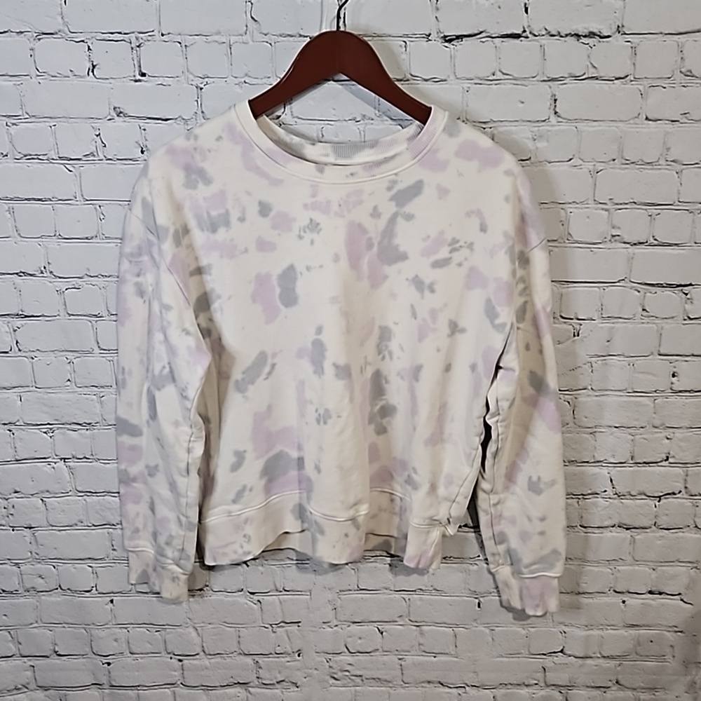 White splatter tie dye sweatshirt